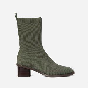 Everlane The High-Ankle Glove Boots in ReKnit Caper Green 9 New Womens Booties
